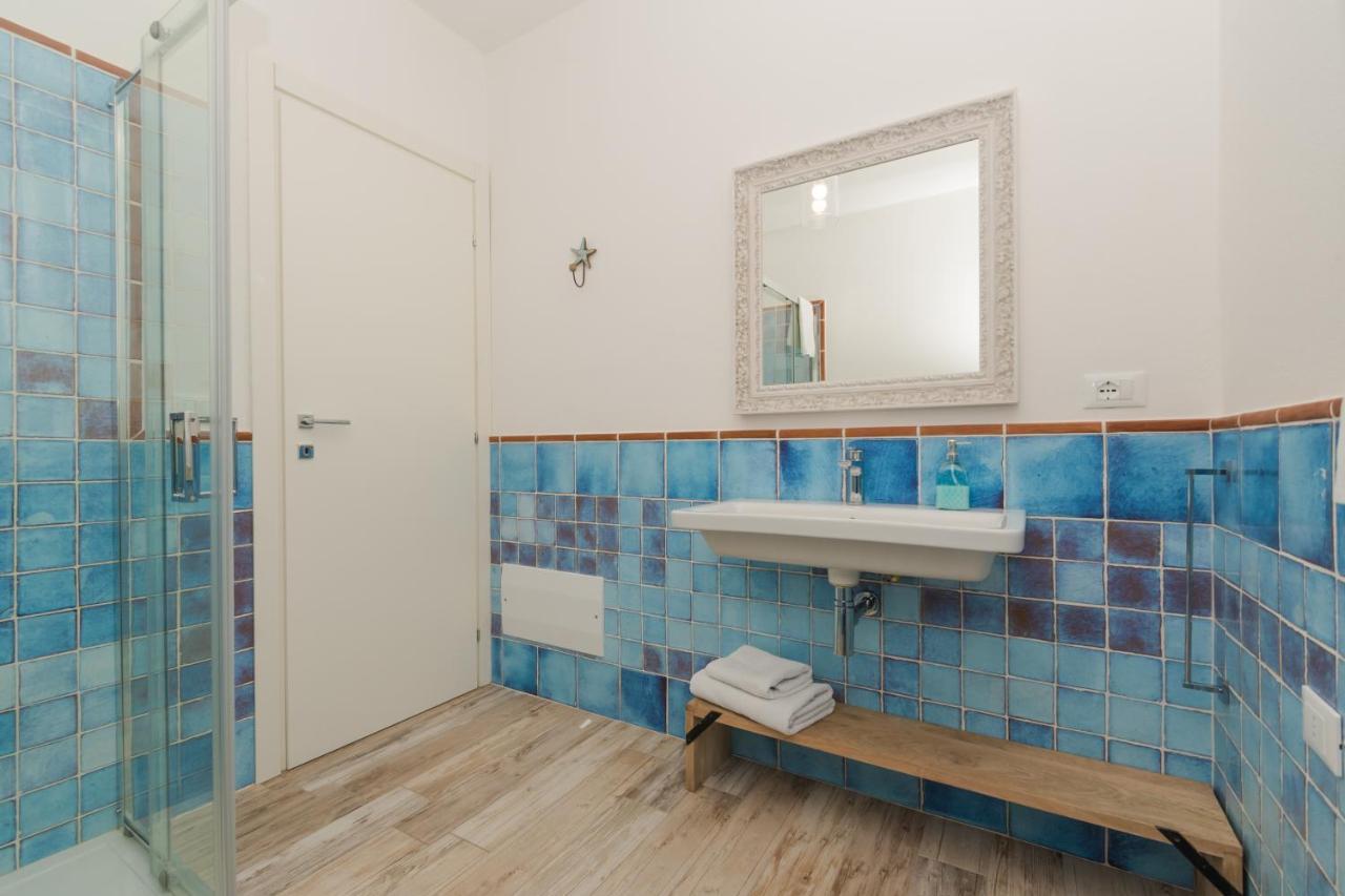 Casa Ono - Appartamento Con 2 Camere E 2 Bagni In Centro Abitato Orosei Exterior photo